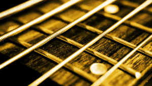 5 Sring Bass strings gold